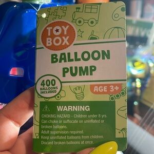 Balloon pump with balloons